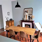 Lumineux Appart 4 Chambres, Clim Et Tout Equipe