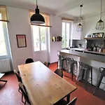 Lumineux Appart 4 Chambres, Clim Et Tout Equipe