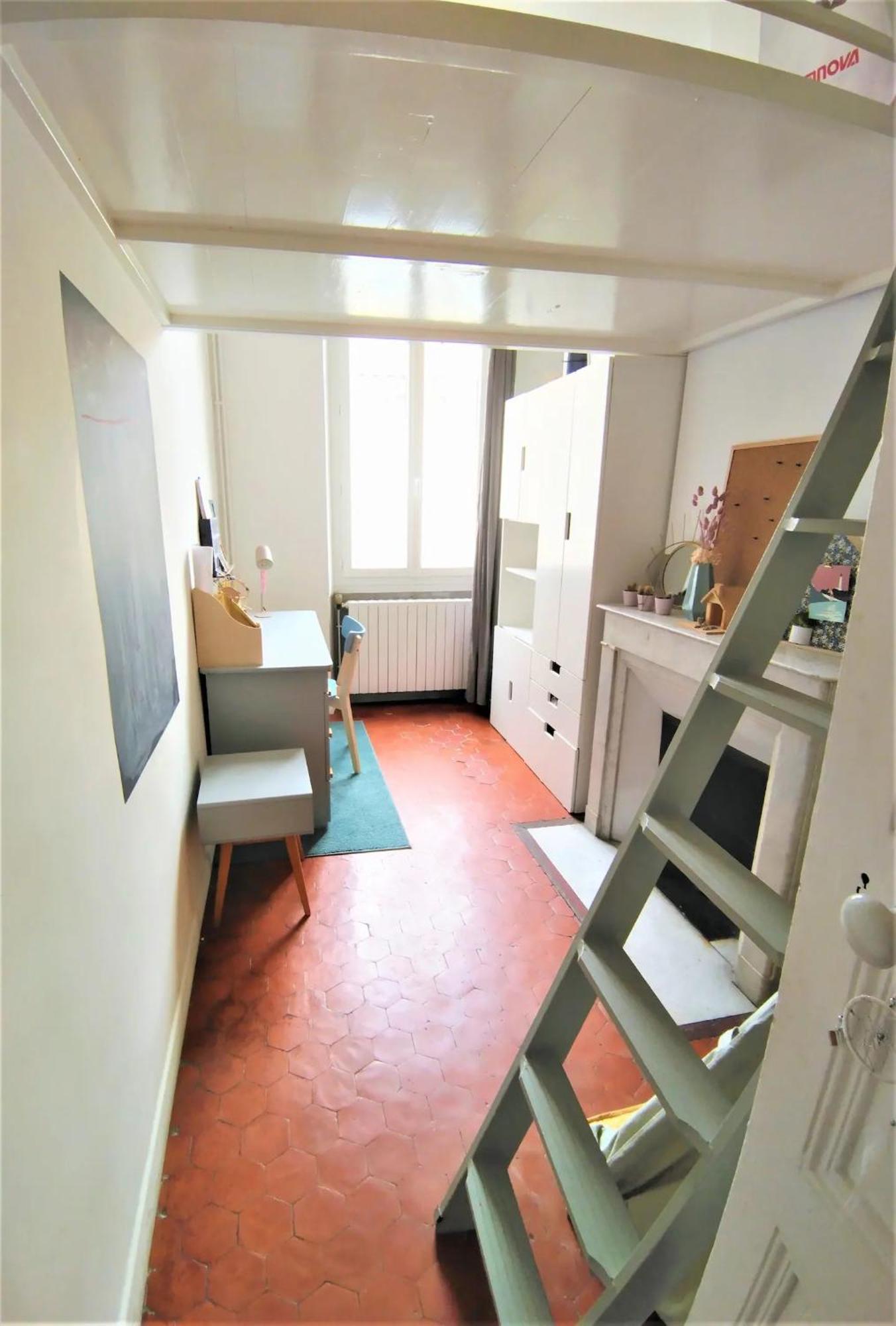Lumineux Appart 4 Chambres, Clim Et Tout Equipe Marseille