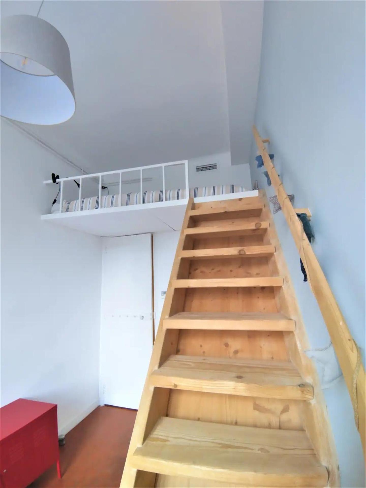 Lumineux Appart 4 Chambres, Clim Et Tout Equipe *